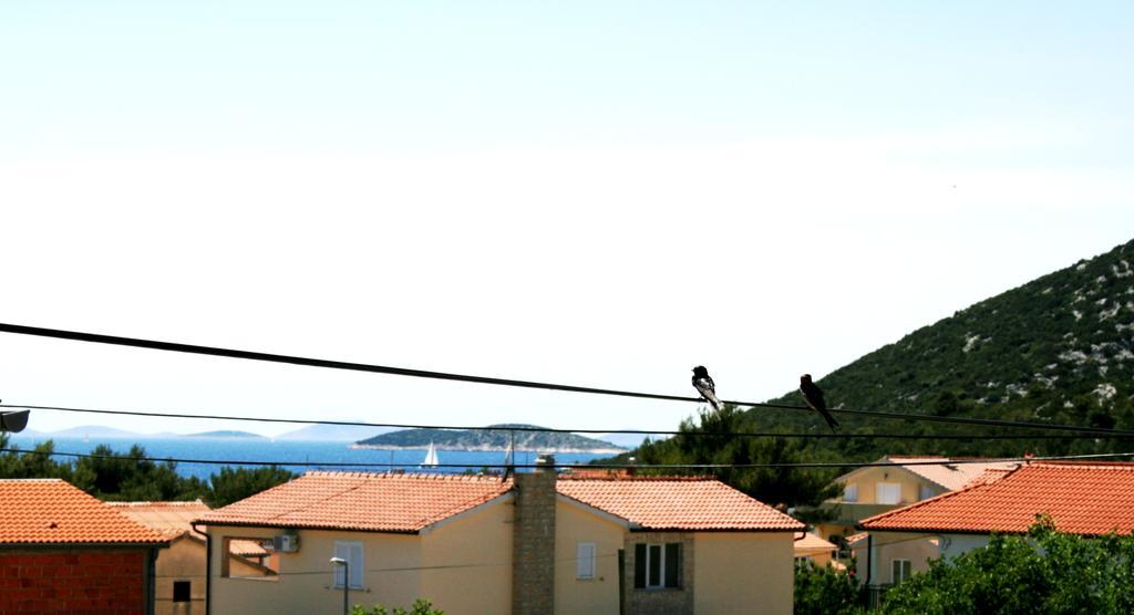 Sunshine Apartment Sovlje Tribunj  Exterior photo